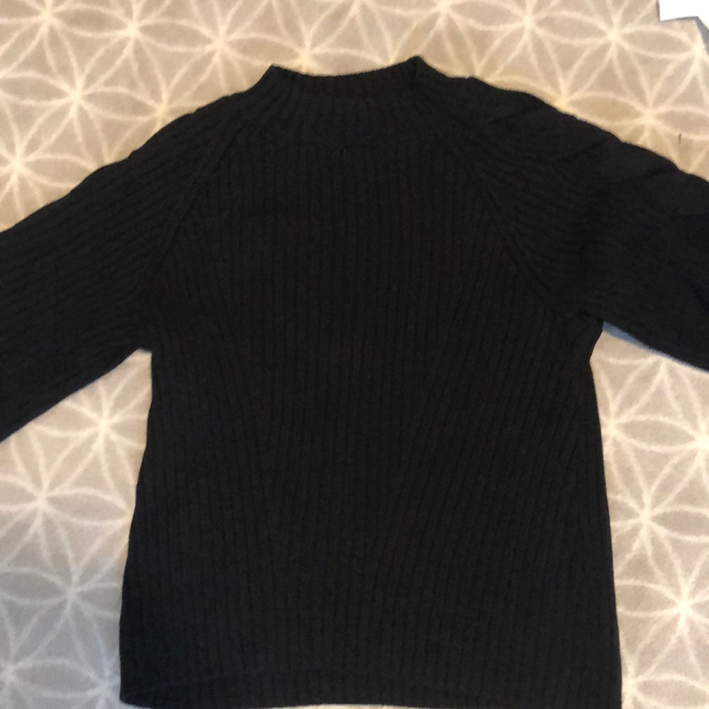 525America Black Sweater